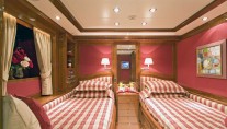 Nanou Twin Stateroom